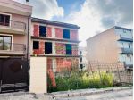 Rif:2680 - Rustico bifamiliare in centro a Comiso con garage e veranda di 40 mq