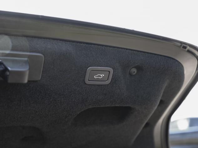 JAGUAR XE (X760) XE 2.0 250 CV aut. R-Dynamic SE - Foto 7