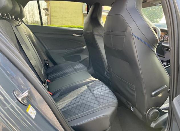 Volkswagen Golf 1.5 eTSI ACT R-Line Plus DSG PREZZO VERO - Foto 9