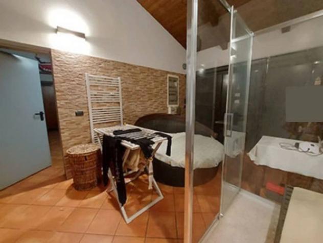 Immobile in asta di 579 m² con più di 5 locali e box auto doppio in vendita a Modena - Foto 20
