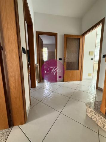 Classe (Ra) - Villetta Bifamiliare con giardino angolare e tre letto - Foto 14