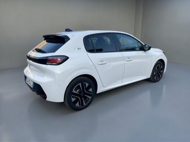 Peugeot 208 Allure Hybrid 136 e-DCS6 auto - Foto 9