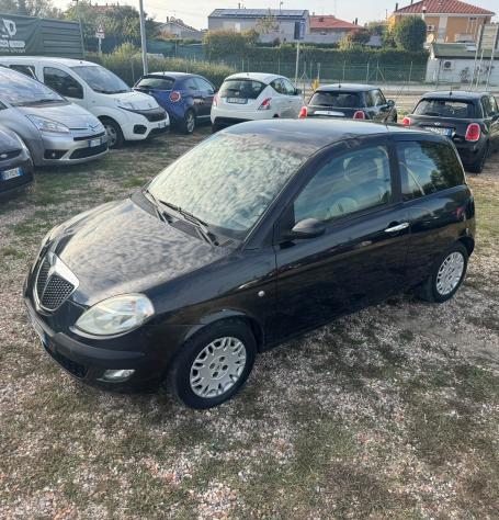 Lancia Ypsilon 1.2 Argento - Foto 10