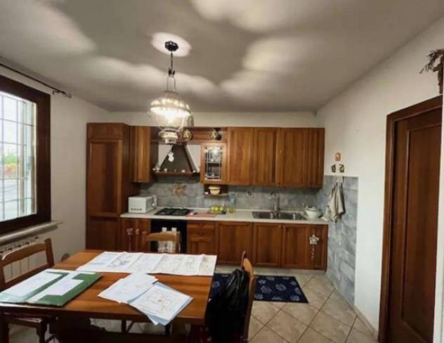 Immobile in asta di 219 m², box auto in vendita a Poggio Rusco - Foto 6