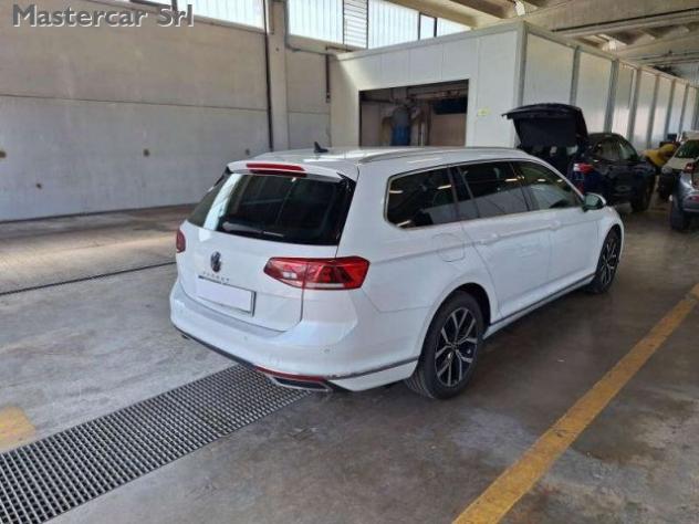 VOLKSWAGEN Passat Variant Passat Variant 2.0 tdi Executive 200cv dsg - GH430 rif. 24048663 - Foto 4