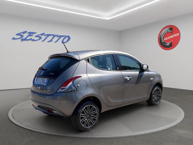 LANCIA - Ypsilon 1.0 firefly hybrid Gold s&s 70cv - Foto 7