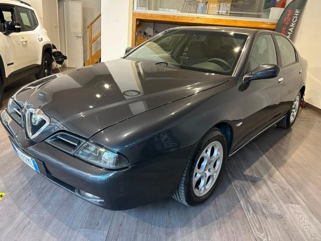 Alfa Romeo 166 2.4 JTD cat Distinctive Uniproprietario - Foto 8