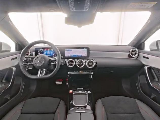 Mercedes-Benz Classe A A 180 d Premium AMG LED NAVI - Foto 6