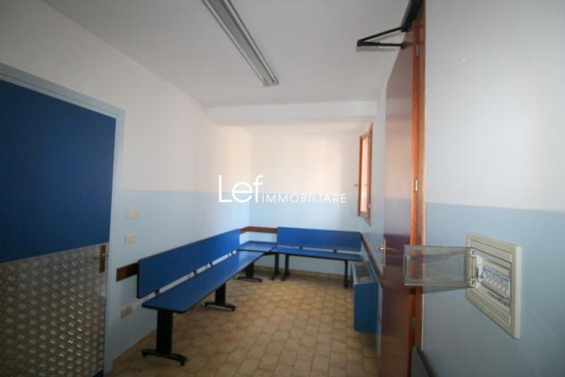 UFFICIO di 83 mq (PIEVE DI SOLIGO) rif. AA62 - Foto 3
