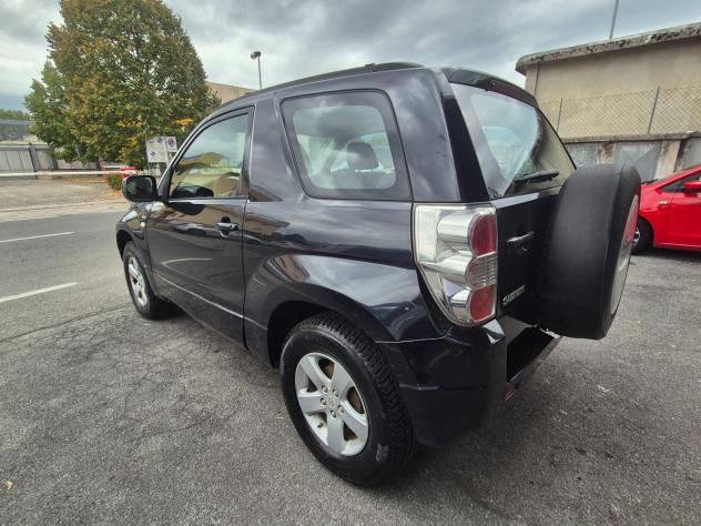 Suzuki Grand Vitara 1.9 DDiS 3 porte - Foto 5