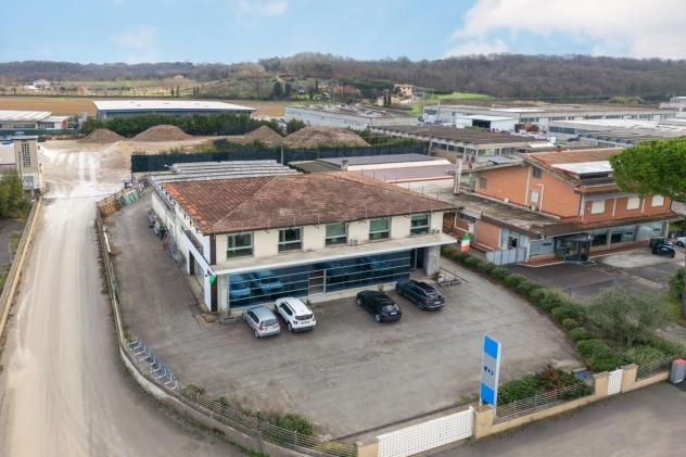 Capannone artigianale in vendita a Bientina 1100 mq Rif: 1384054