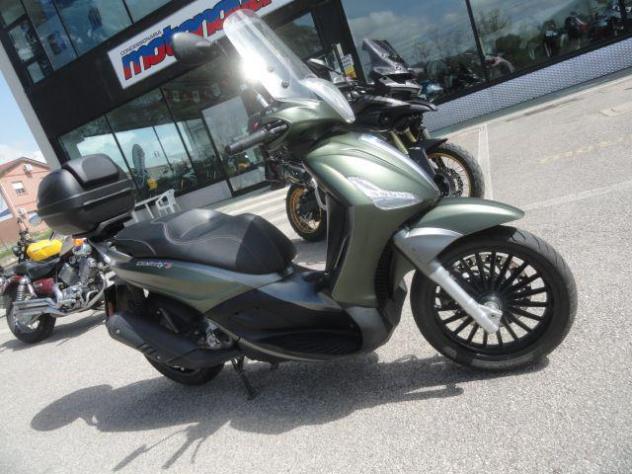 PIAGGIO Beverly 300 i.e. BEVERLY 300 S rif. 23610008 - Foto 2