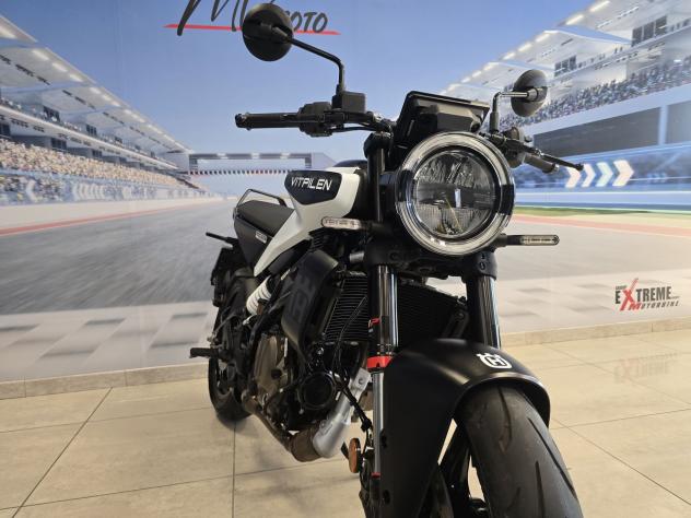 Husqvarna Vitpilen 125 05/2025 Limited Edition - Foto 10