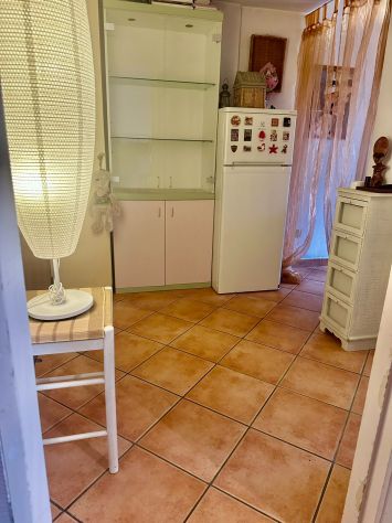 Bilocale con balcone e cantina- 700 euro - Foto 3