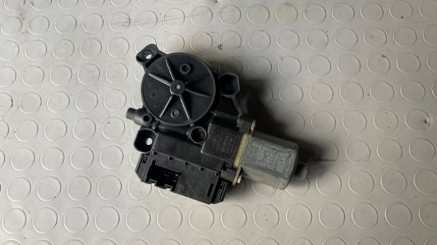 Motorino alzacristallo SX Volkswagen Polo 6R del 2011 (6R0959801R)