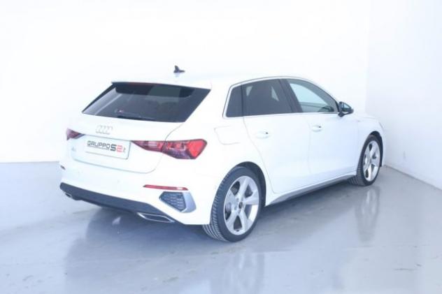 AUDI A3 Sportback 35 TDI S tronic S line edition rif. 22238806 - Foto 4