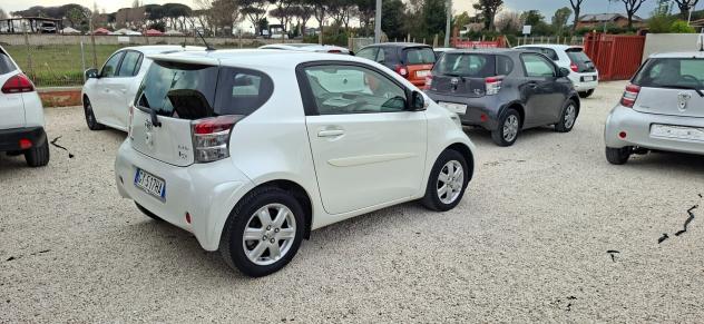 Toyota iQ 1.0 - Foto 8