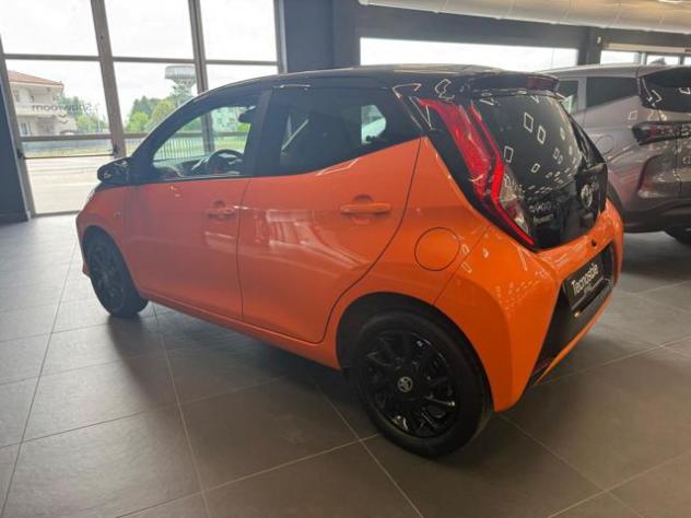 TOYOTA Aygo Connect 1.0 VVT-i 72 CV 5 porte x-cite rif. 23737083 - Foto 4
