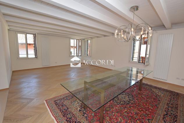 APPARTAMENTO di 4 vani e di 145 mq (CASTELFRANCO VENETO) rif. SW184 - Foto 4