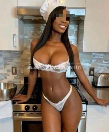 SUSY A BOLOGNA MASSAGGIATRICE ESPERTA X MOMENTI DOLCI - Foto 2 Tel:3497382605