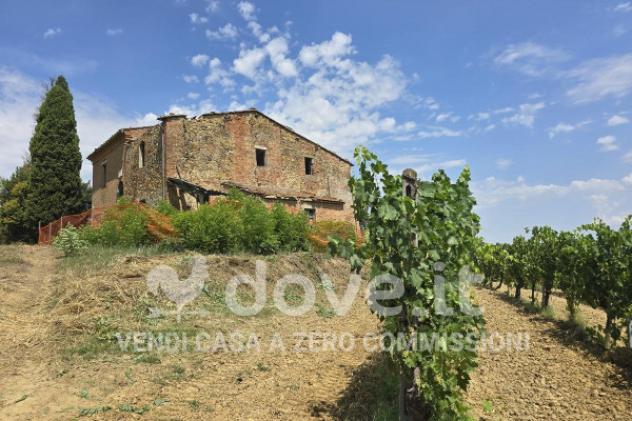 Rustico / Casale di 338 m² con 4 locali in vendita a Montepulciano - Foto 2
