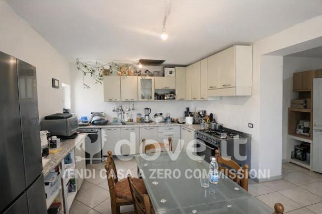 Rustico / Casale di 201 m² con più di 5 locali e box auto in vendita a Paciano - Foto 9