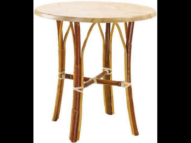 Tavoli cod 8147/x base in rattan piani in werzalit