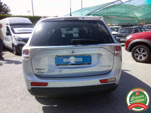 MITSUBISHI Outlander 2.2 DI-D 4WD Instyle 7 POSTI SOLO 120.000 KM rif. 23826286 - Foto 4