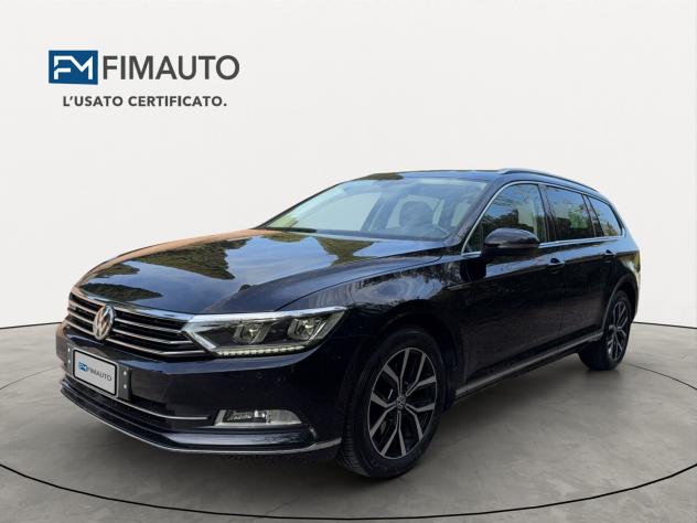 Volkswagen Passat Variant 2.0 TDI SCR 190 CV 4MOTION DSG Executive - 2018 - Foto 2