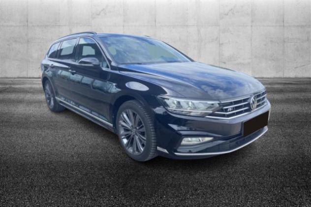 VOLKSWAGEN Passat Variant 2.0 TDI SCR 122 CV EVO DSG Business rif. 24049597