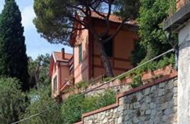Immobile in asta di 123 m² con più di 5 locali e box auto in vendita a Alassio - Foto 4