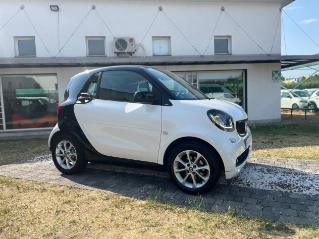 smart fortwo 1.0 Passion 71cv twinamic - Foto 6