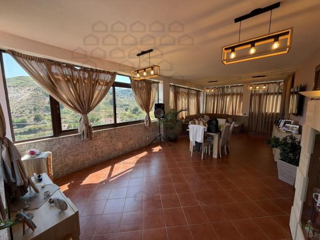 VILLA di 6 vani e di 150 mq (MESSINA) rif. 3VSA18301 - Foto 8