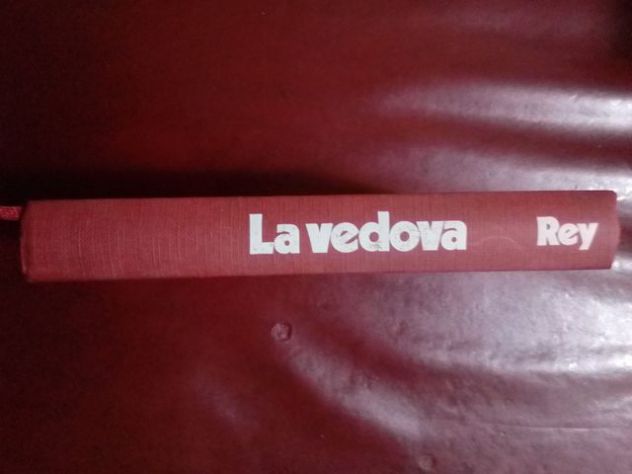Libro: La vedova - Pierre Rey