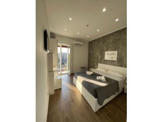stanza in affitto Napoli – Camere Matrimoniali Indipendenti con Bagno Privato