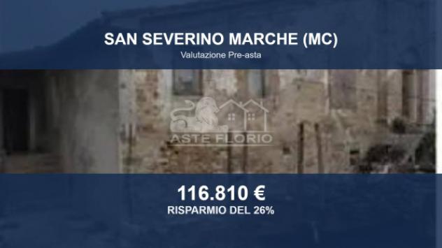 Immobile in asta di 189 m² con più di 5 locali in vendita a San Severino Marche