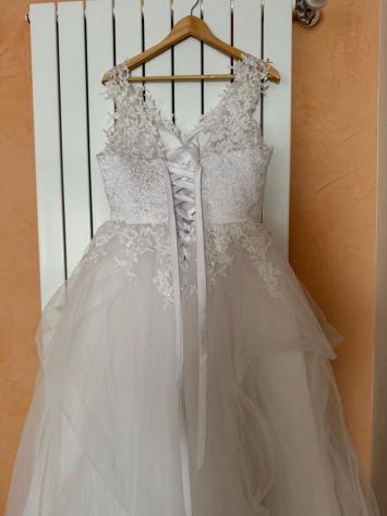 Abito da sposa stile principessa - Foto 3