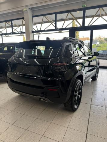Jeep Avenger 4xe Hybrid 1.2 MHEV 4xe Upland - Foto 6