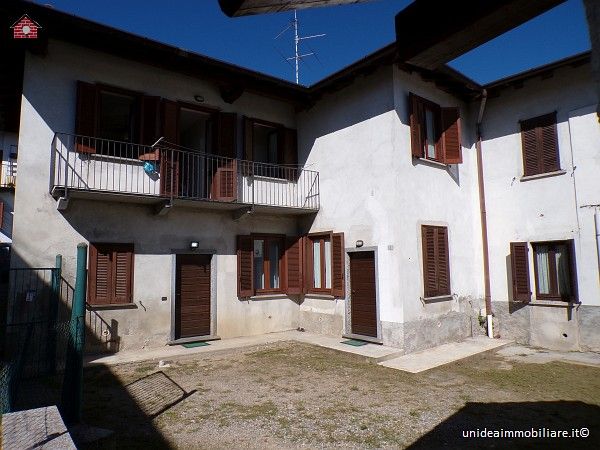 Casale Litta - casa semindipendente con 2 appartamenti