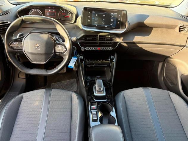 Peugeot 2008 BlueHDi 130 S&S EAT8 Allure - Foto 8