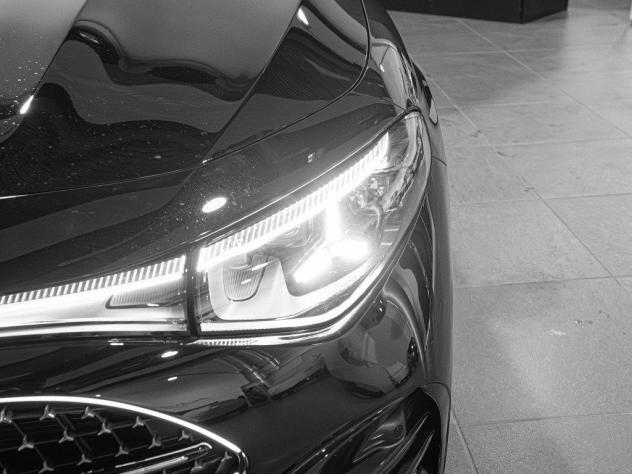 Mercedes-Benz CLA C178 BERLINA IBRIDA 220 - Foto 6