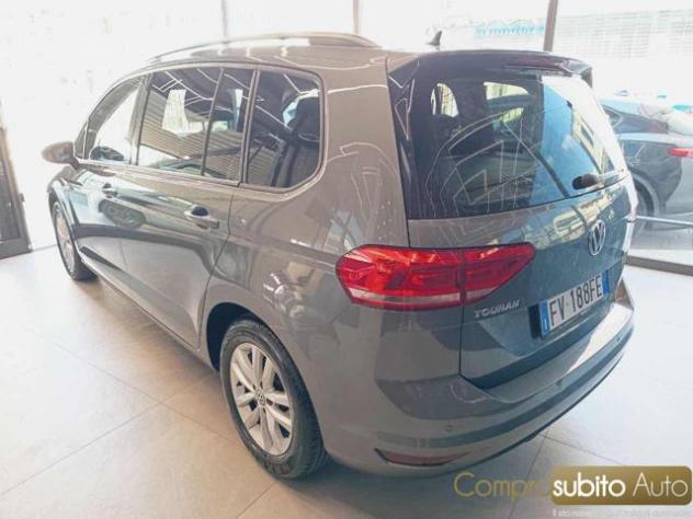 VOLKSWAGEN Touran 1.6 TDI 115 CV SCR DSG Executive BlueMotion Tech. rif. 24113708 - Foto 7