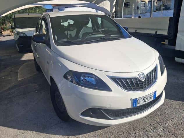 LANCIA - Ypsilon - 1.0 FireFly 5p S&S Hybrid Silver - Foto 3