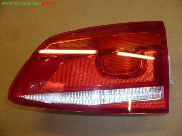 FANALE POST. PARTE INT. D. VOLKSWAGEN PASSAT (36)  Parti elettriche  Fanaleria  Fanali  Fanale post. sx. VOLKSWAGEN - PASSAT - 01-11-2010 - 01-11-2014
