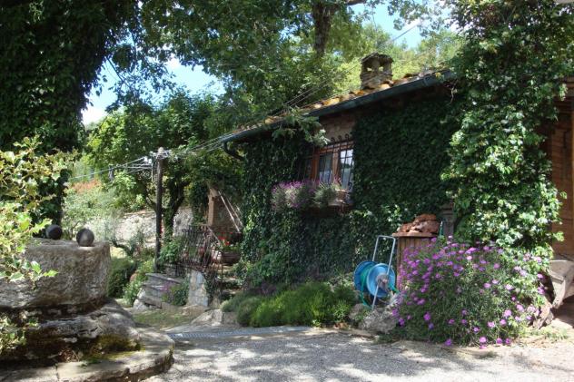 COLONICA di 4 vani e di 110 mq (CHIUSDINO) rif. R 600 - Foto 19