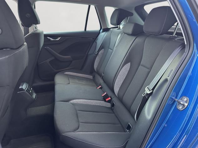 Škoda Kamiq Kamiq 1.0 TSI 115 CV DSG Black Dots - Foto 8