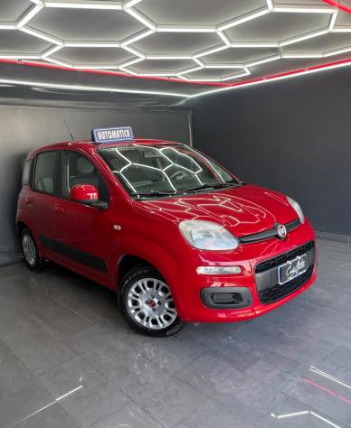 Fiat Panda 0.9 GPL AUTOMATICA 2015 - Foto 2