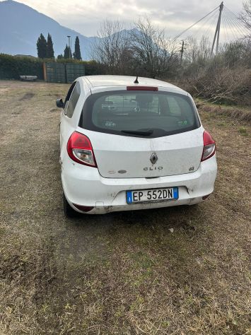 Autocarro Renault Clio - Foto 3
