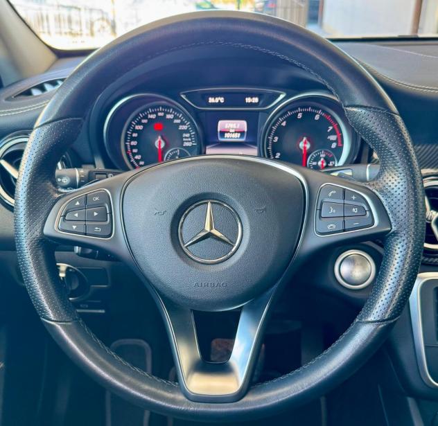 Mercedes GLA 200 Premium - Foto 12