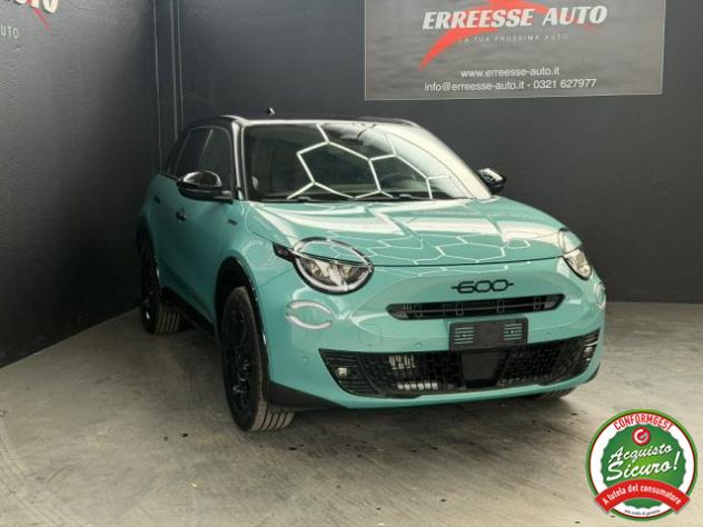 FIAT 600 1.2 hybrid Sport 145cv auto rif. 24105539 - Foto 3